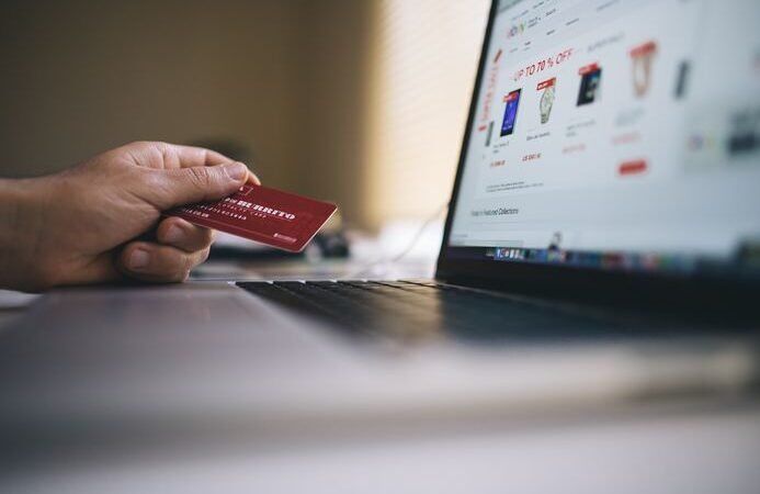 reasons to have self hosted ecommerce website
